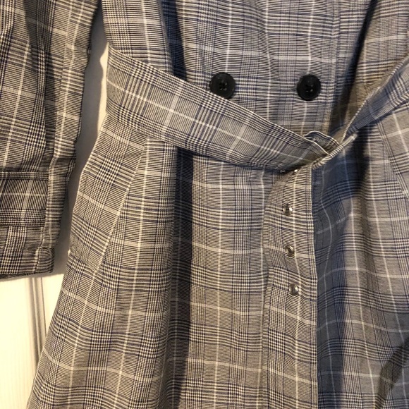 Dynamite plaid coat - Picture 2 of 4